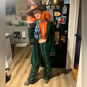 Meet your Posher, Whitney